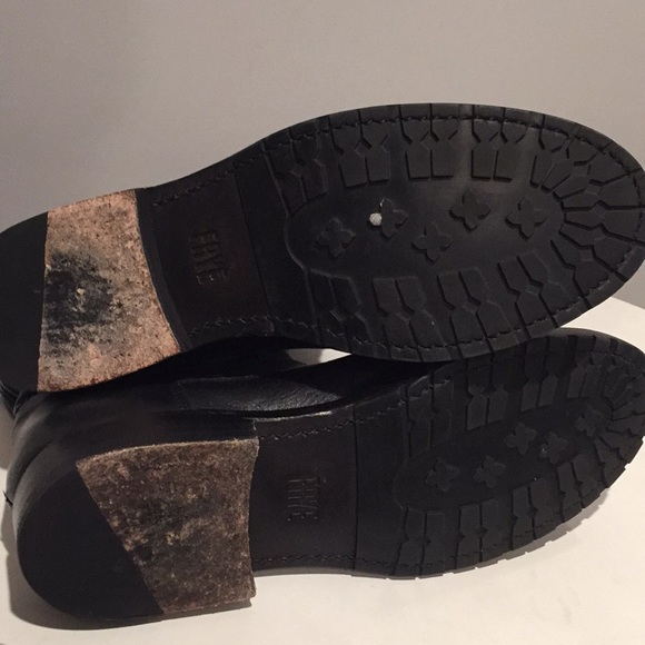 ❤️ Frye Moto style boot ❤️ - Picture 3 of 5